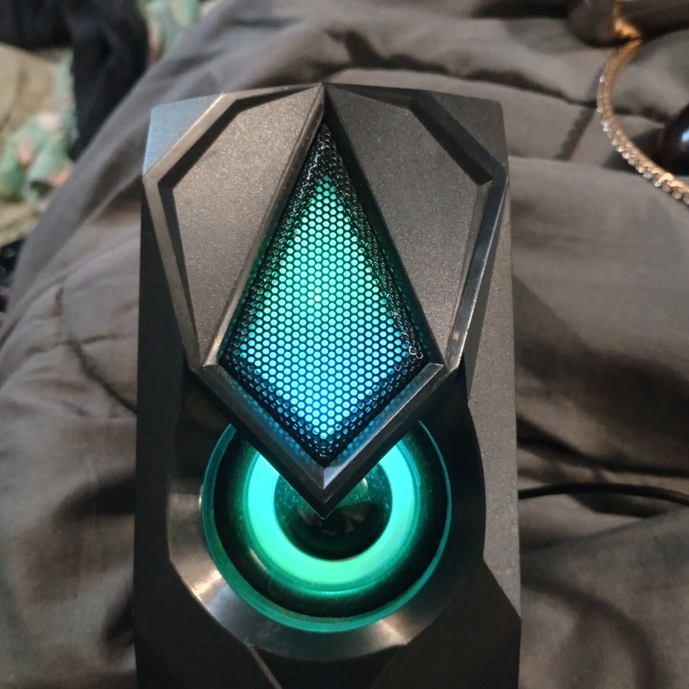Computer speaker set - Picture 9 of 11